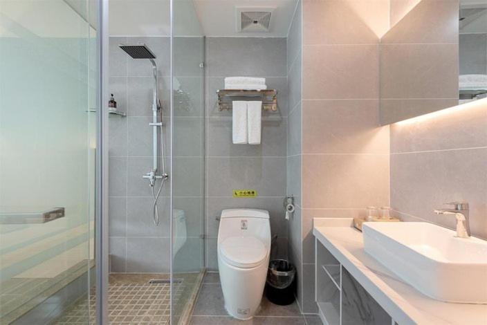 Hongxiang Hotel Гуанчжоу Екстер'єр фото