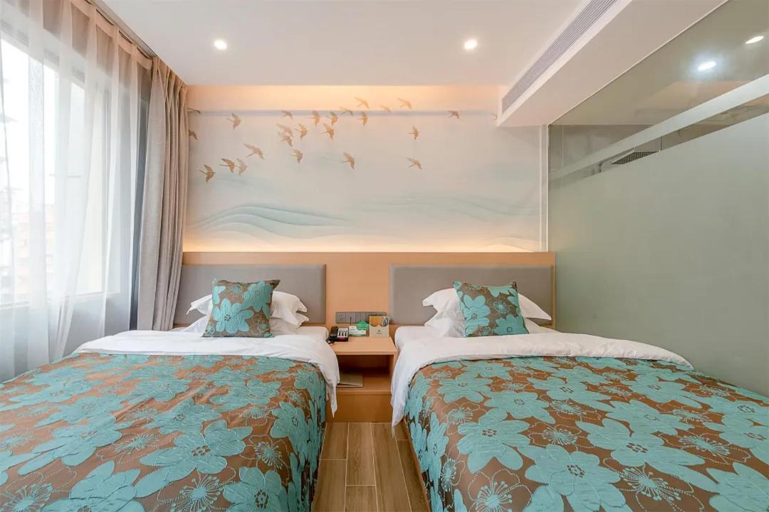 Hongxiang Hotel Гуанчжоу Екстер'єр фото